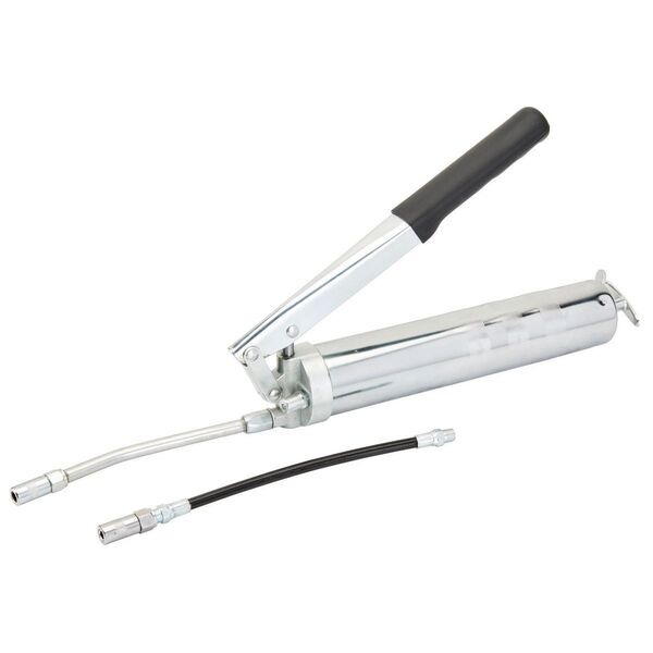 HF.63686 LEVER ACTION GREASE GUN.  FITTED W/6 IN NOZZLE & 9 IN FLEX HOSE.  4500 PSI.  THREE WAY LOADING CARTR