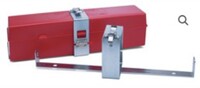 MOUNTING BRACKET FOR TRIANGLE REFLECTOR KIT